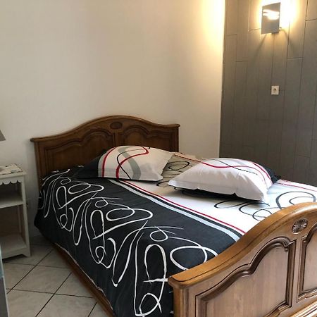 Bed and Breakfast Aux Berges Du Doubs Ougney-Douvot Екстер'єр фото